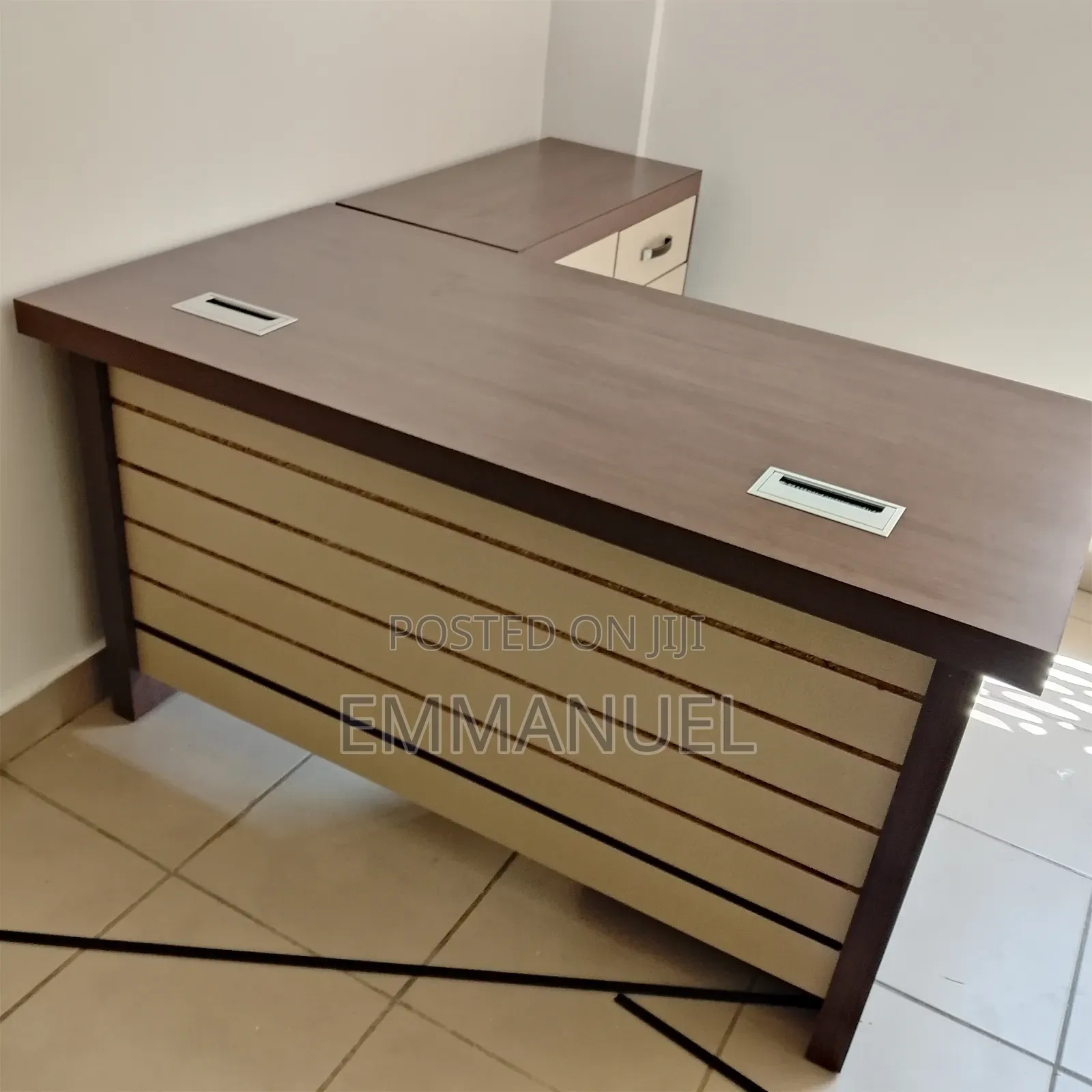 Executive Office Table With Extension