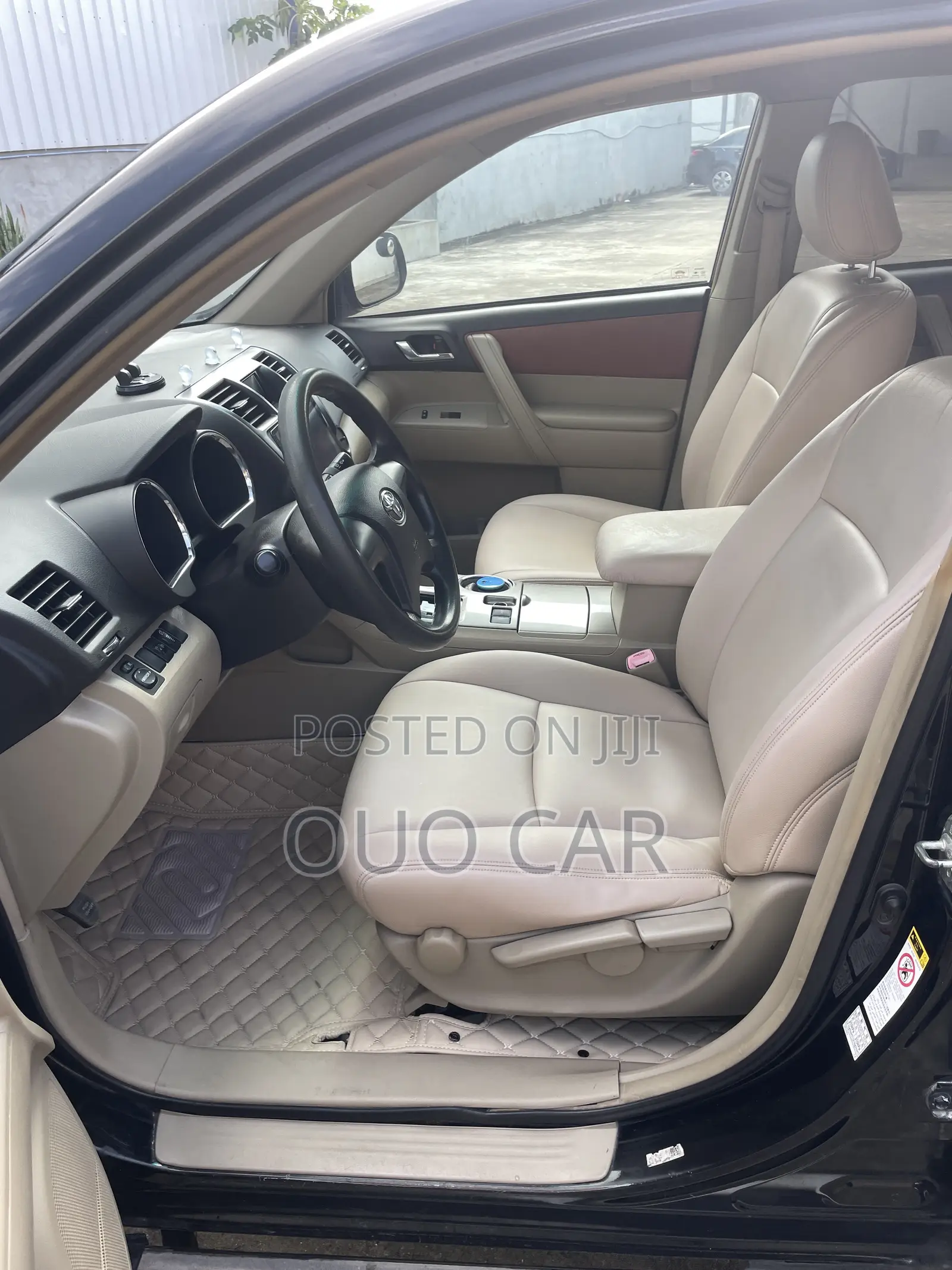 Toyota Highlander 2014 Black