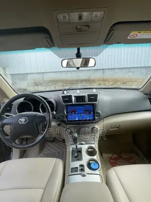 Toyota Highlander 2014 Black