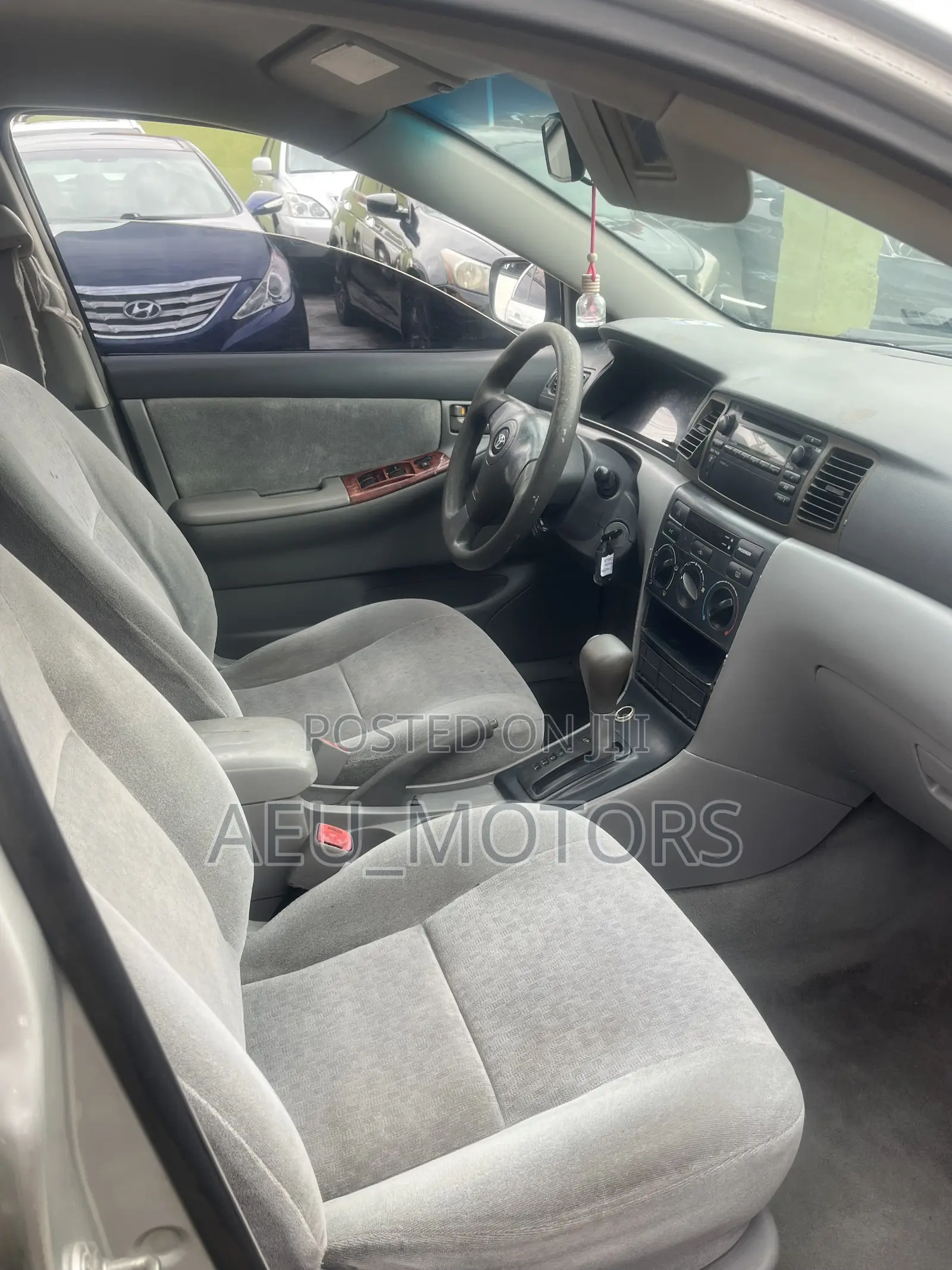 Toyota Corolla 2004 Silver
