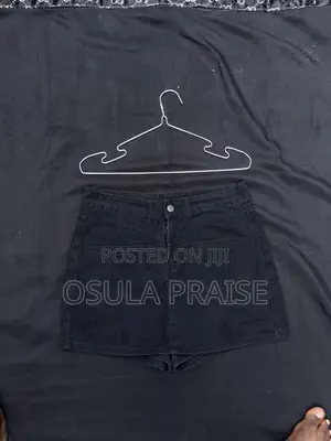 Demin Short