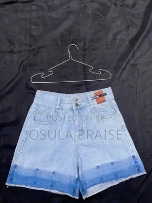 Demin Short
