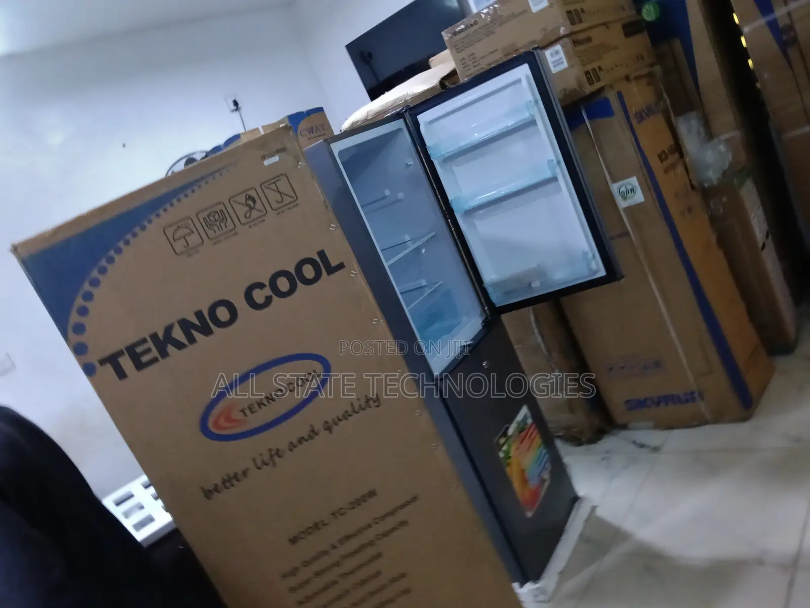 TEKNO COOL Refrigerator TC-200W for Everyday Use