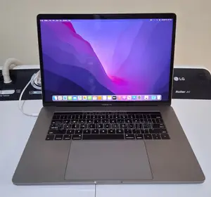 Laptop Apple MacBook Pro 2019 16GB Intel Core i9 SSD 512GB