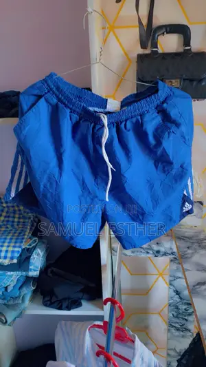 Men Short Niker or Shorts