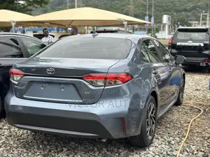 Toyota Corolla 2020 Blue