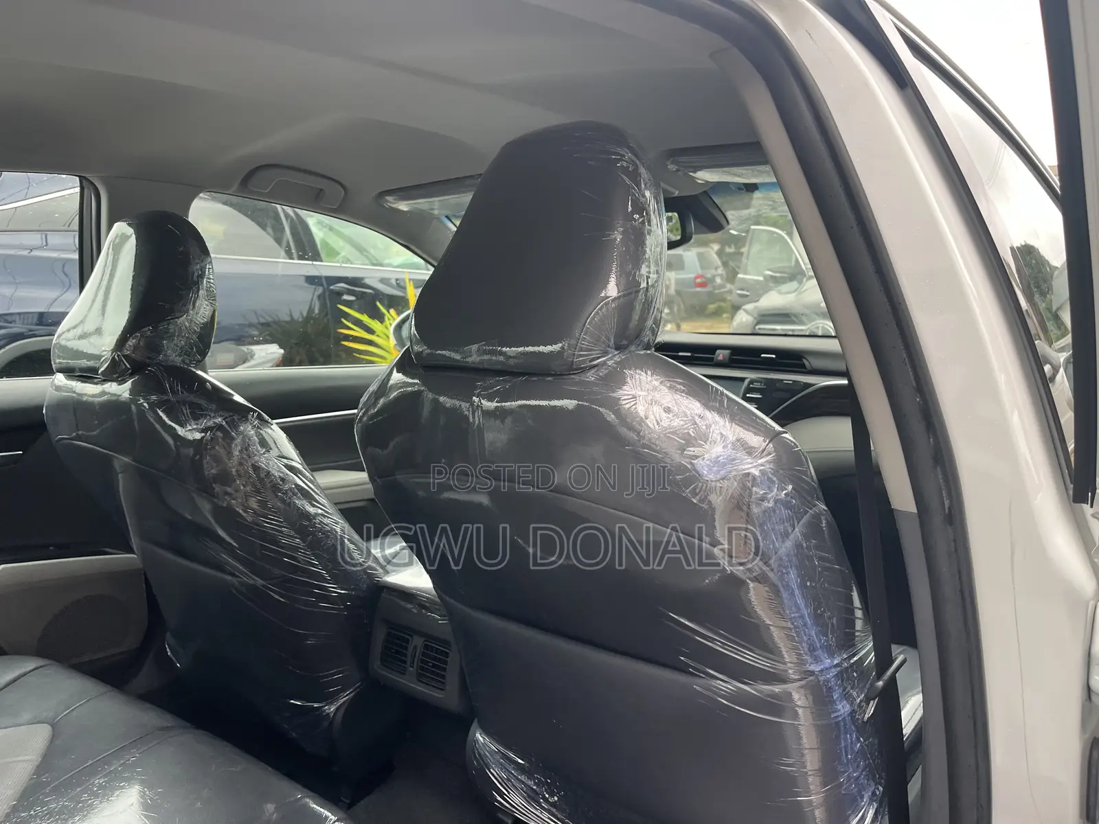 Toyota Camry 2018 White