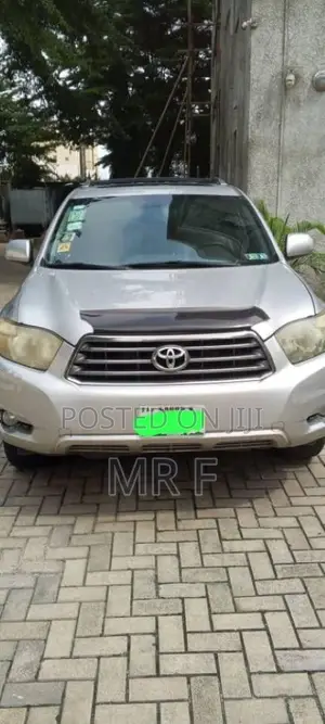 Toyota Highlander 2010 Silver