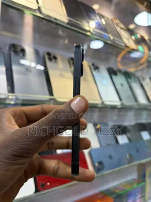Apple iPhone 15 128 GB Black