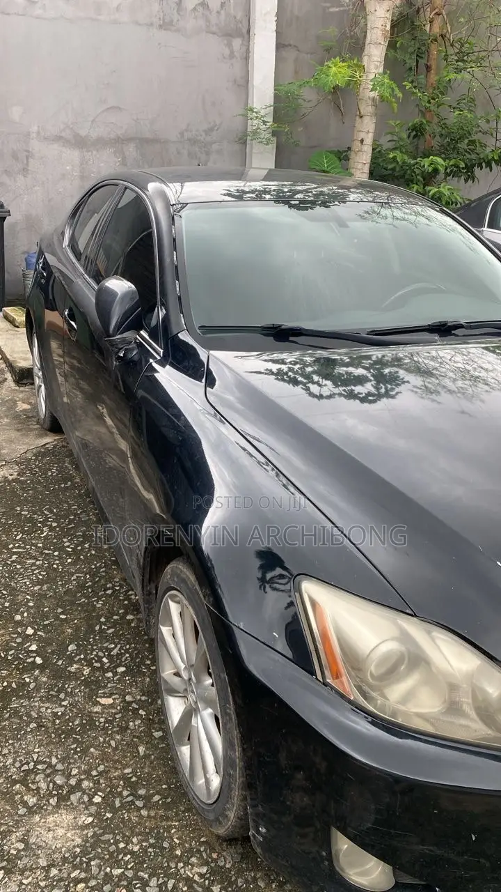 Lexus IS 250 2010 Black