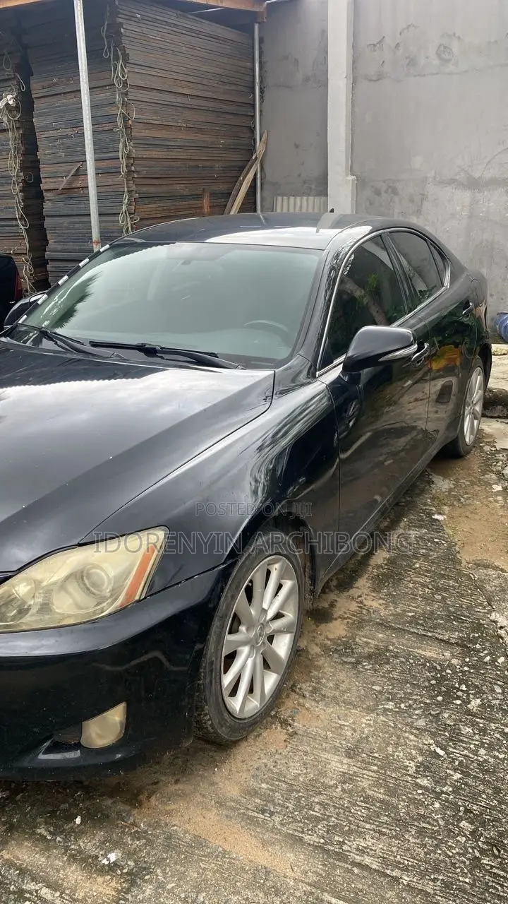 Lexus IS 250 2010 Black