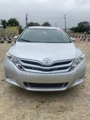 Toyota Venza LE AWD 2013 Silver