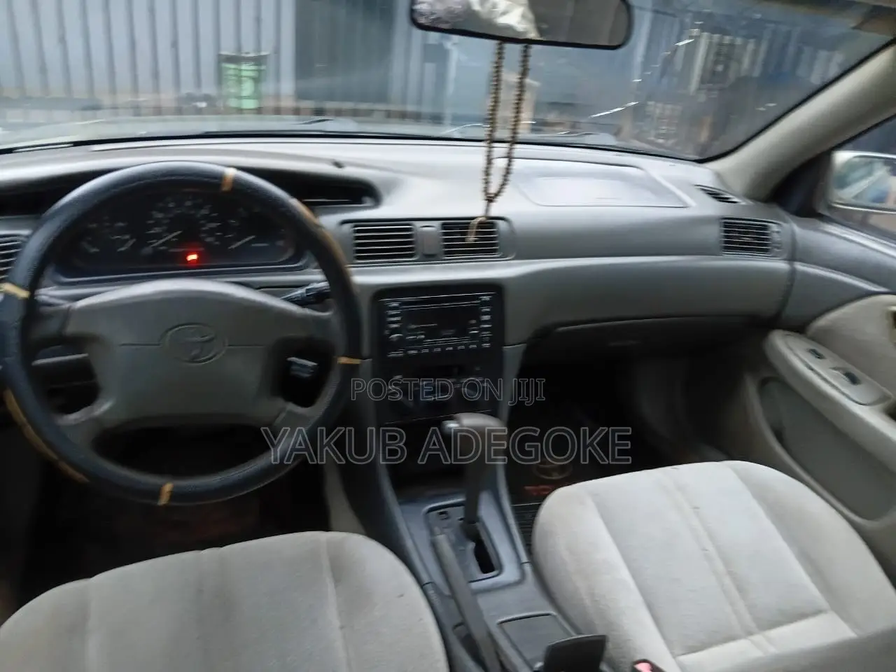 Toyota Camry 2000 Gray