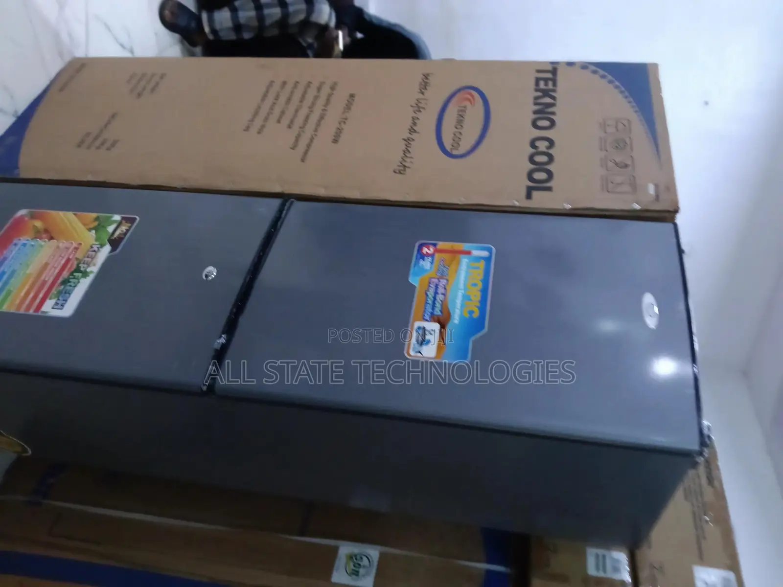 TEKNO COOL Refrigerator 200L for Family Kitchen