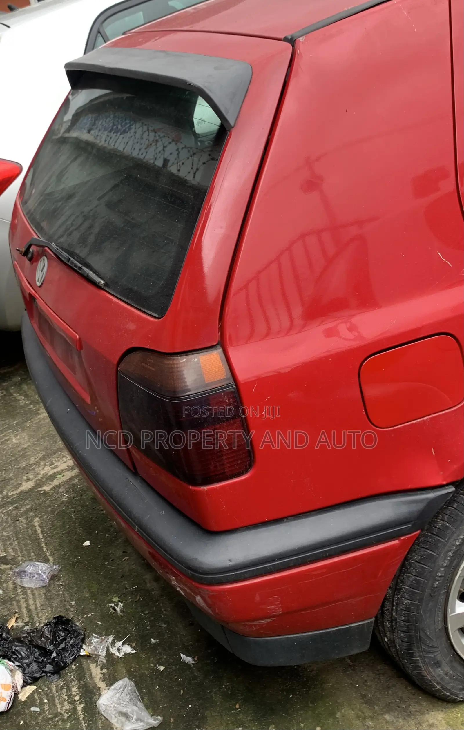 Volkswagen Golf 1999 Red