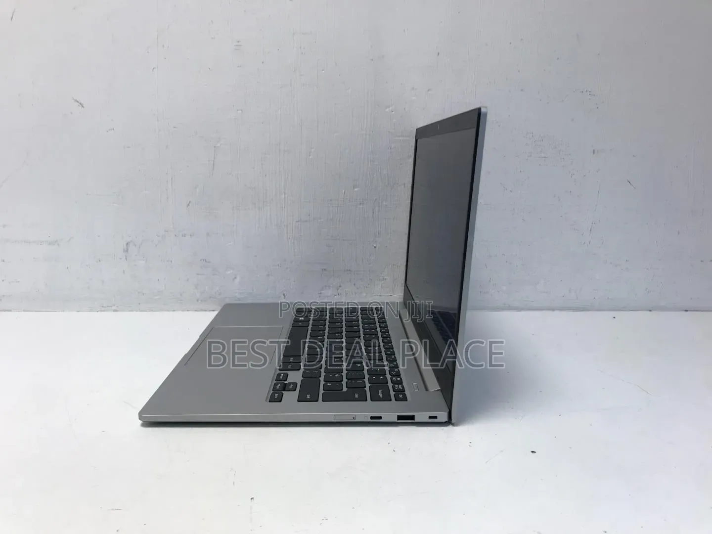 Laptop Samsung 4GB HDD 128GB