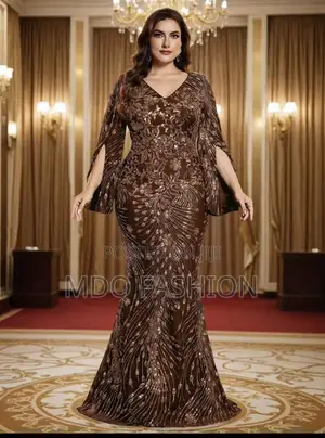 Glamorous Gold and Black Evening Gown – Luxury Party Dress