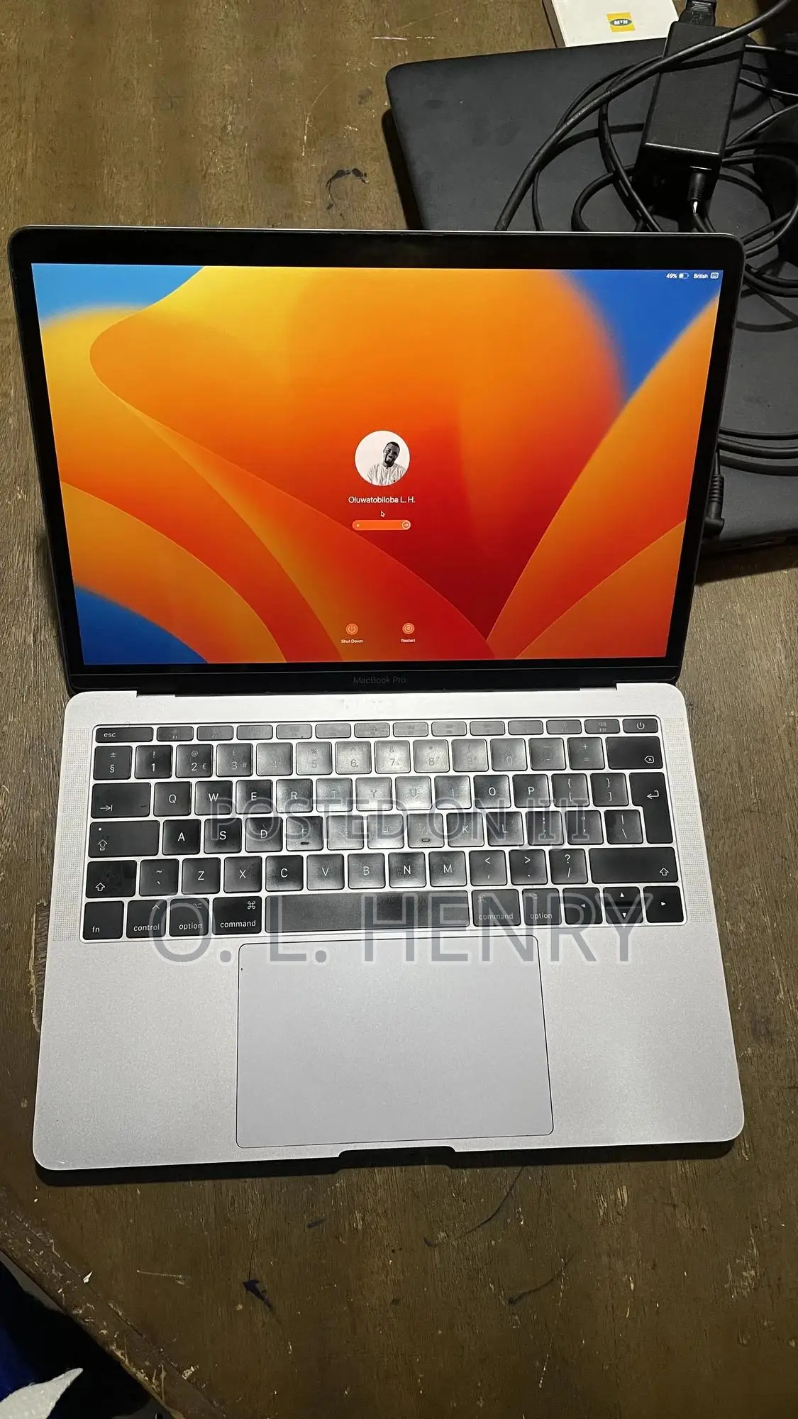 Laptop Apple MacBook Pro 2017 8GB Intel Core i5 SSD 256GB