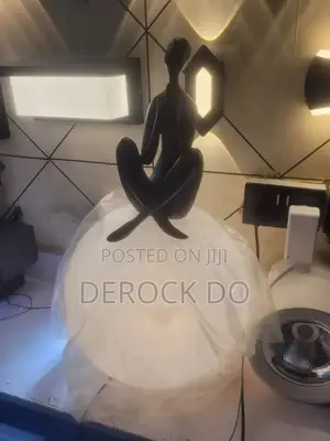 Human Embrace Moon Lamp