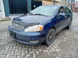 Toyota Corolla LE 2005 Blue