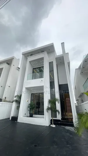 5bdrm House in Lekki Palm City, Ado / Ajah for sale
