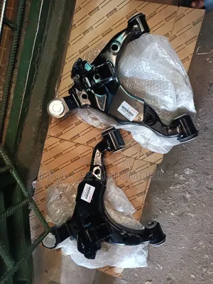 Lower Arm Lexus GX460
