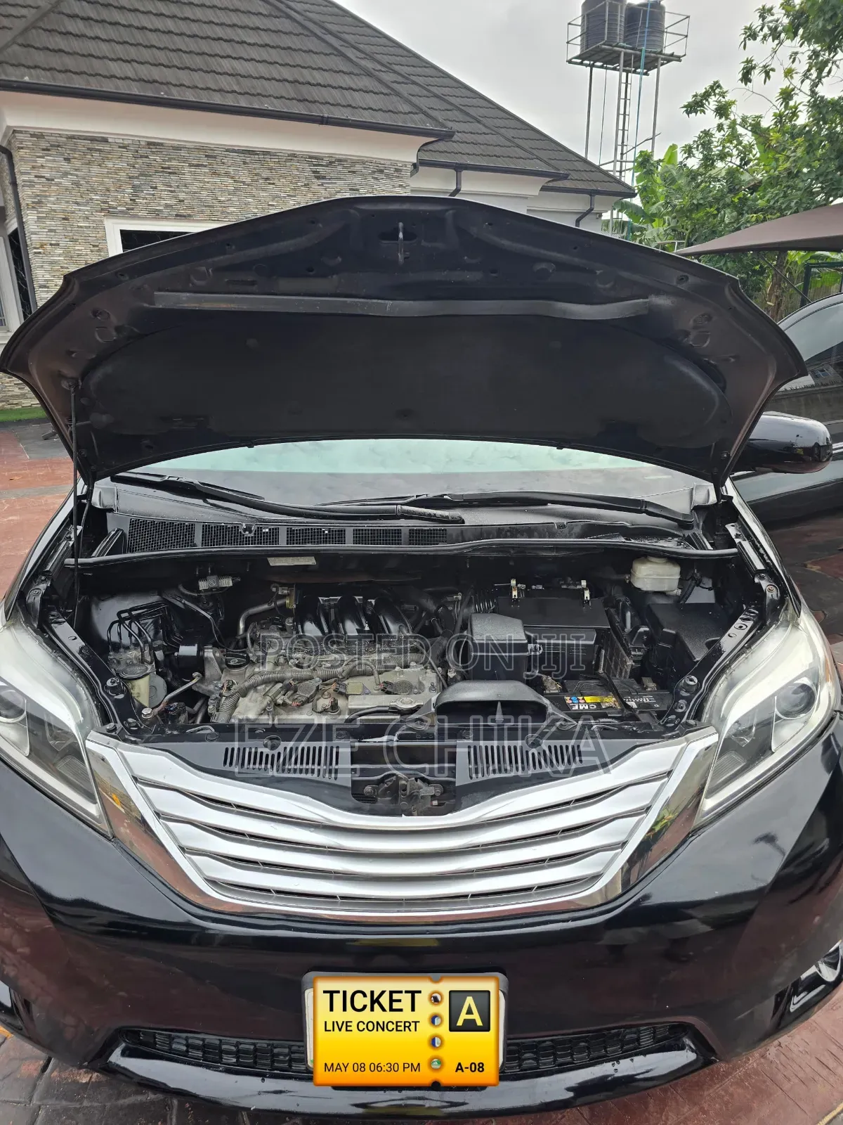 Toyota Sienna 2012 Black