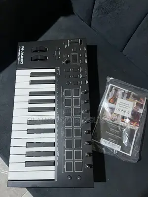 M-Audio Oxygen Pro 25 MIDI Keyboard Controller