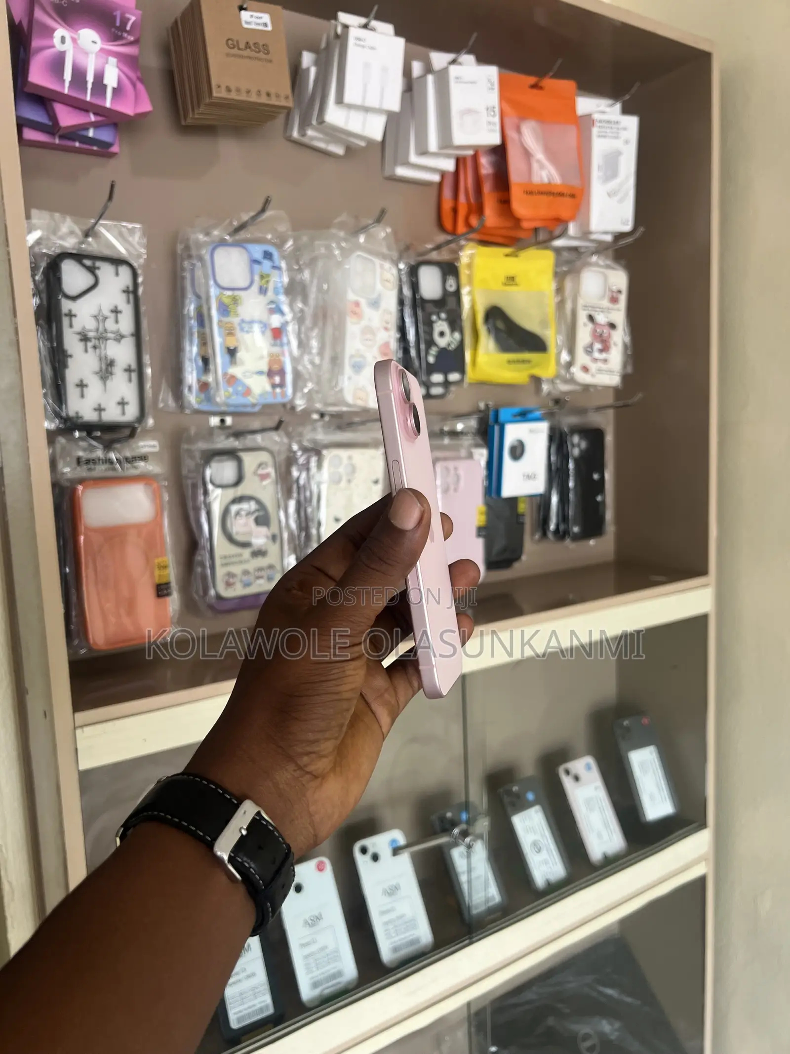 Apple iPhone 15 128 GB Pink