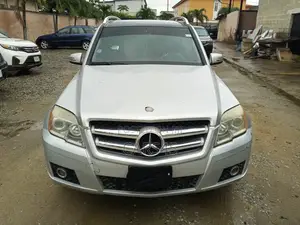 Mercedes-Benz GLK-Class 2012 Silver