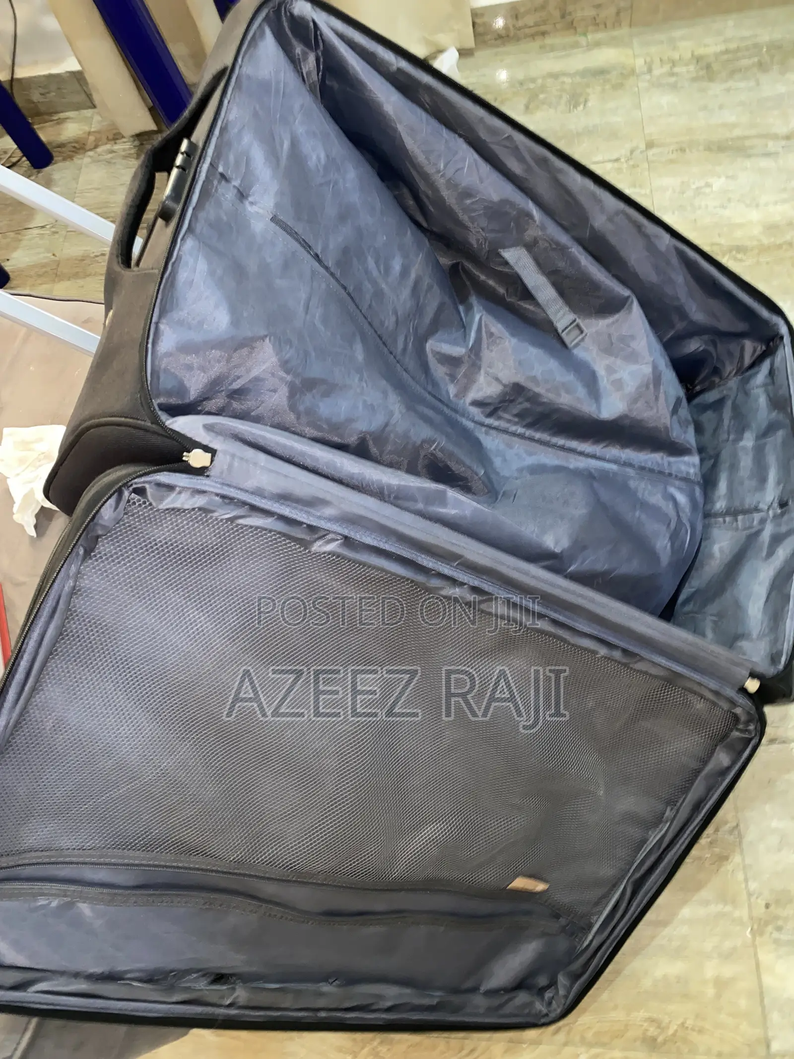 Traveling Bag