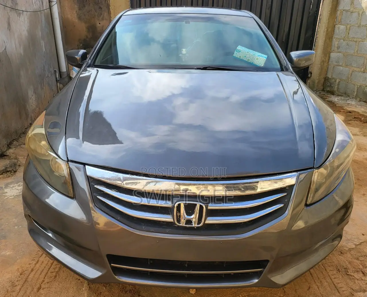 Honda Accord 2010 Gray