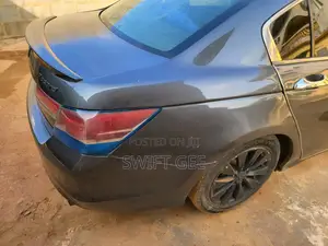 Honda Accord 2010 Gray