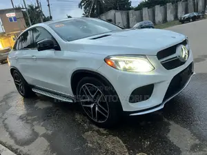 Mercedes-Benz GLE-Class AMG GLE 43 4MATIC 2017 White