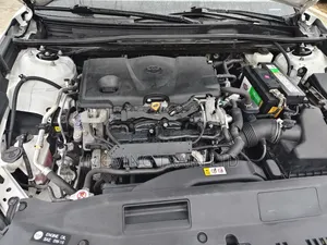 Toyota Camry XLE (2.5L 4cyl 8A) 2019 White