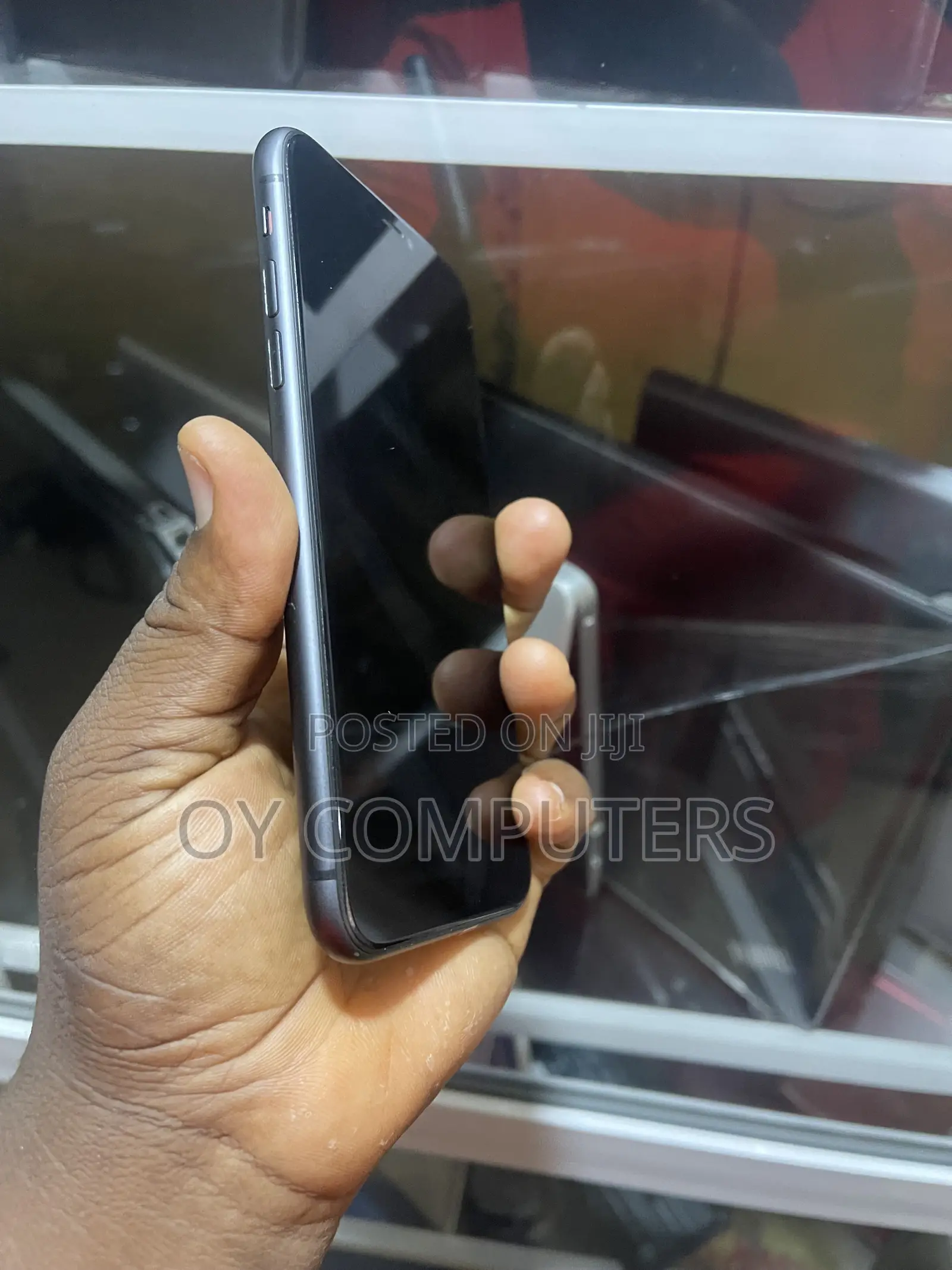 Apple iPhone 11 64 GB Black