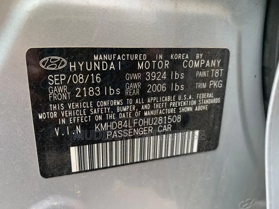 Hyundai Elantra 2017 Silver