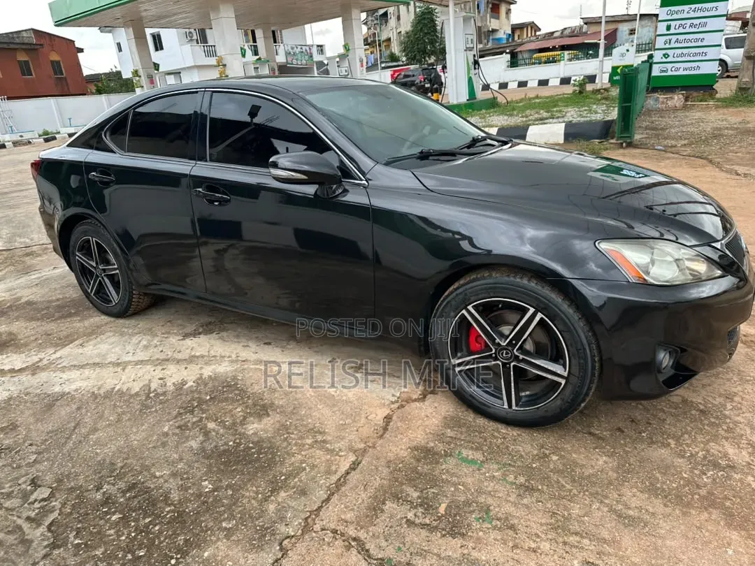 Lexus IS 2011 Black