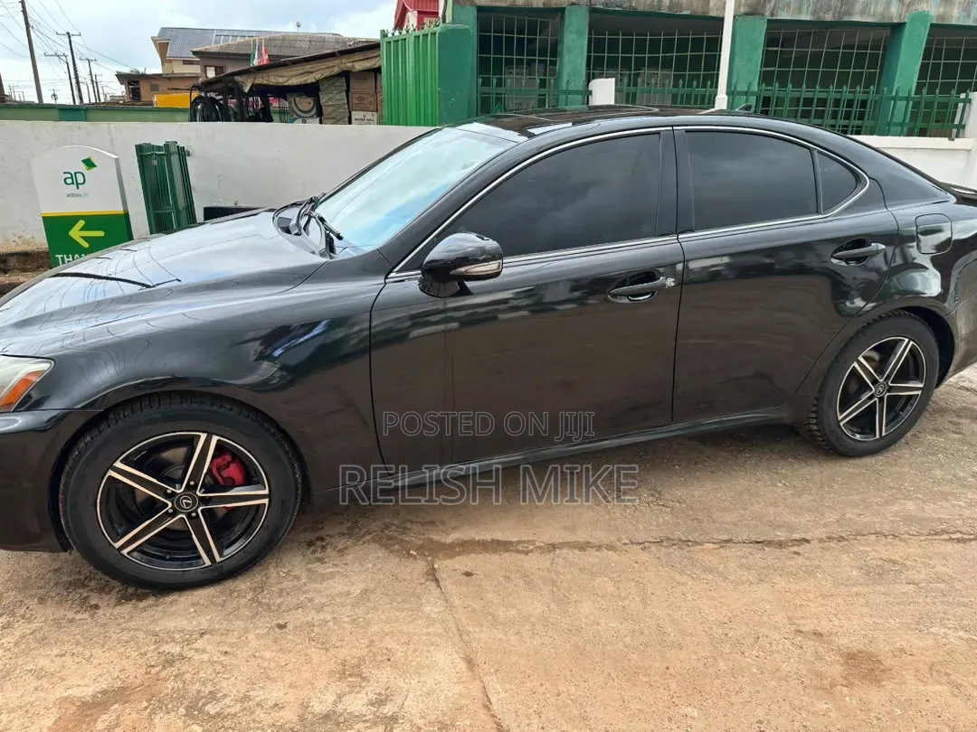 Lexus IS 2011 Black