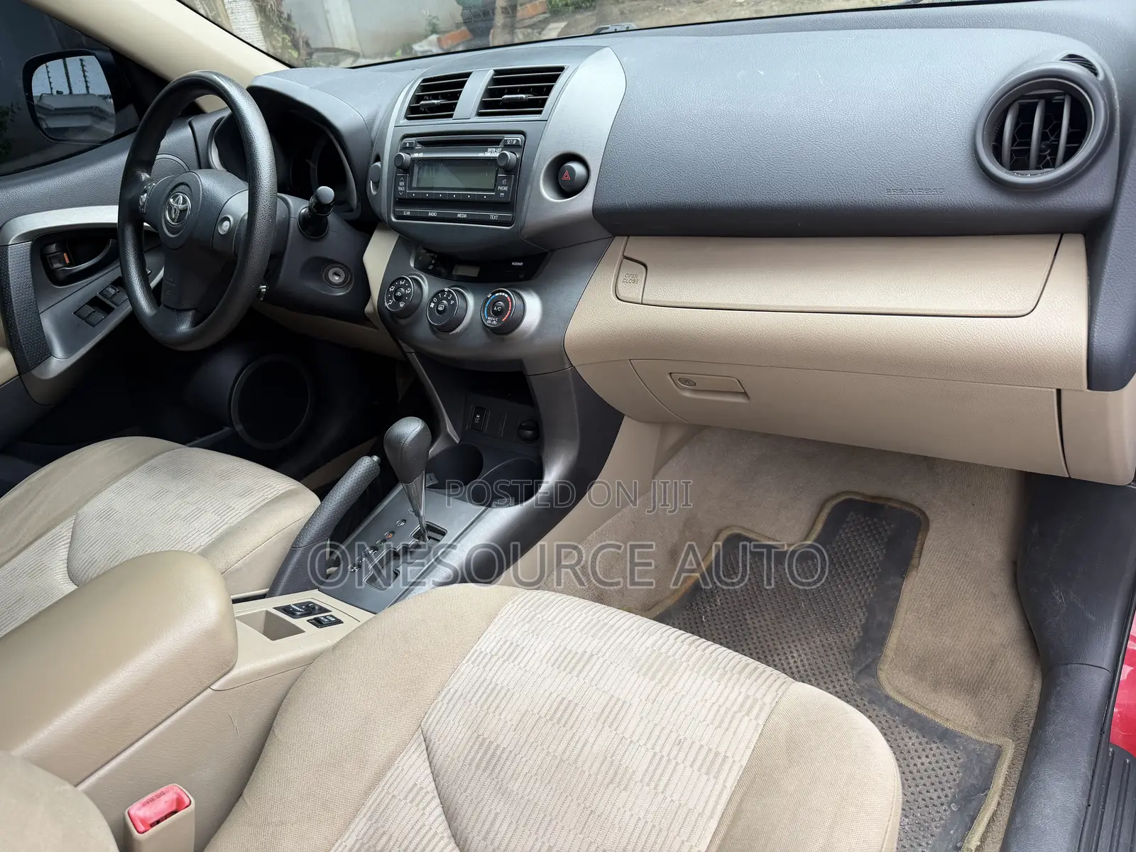 Toyota RAV4 2012 Red