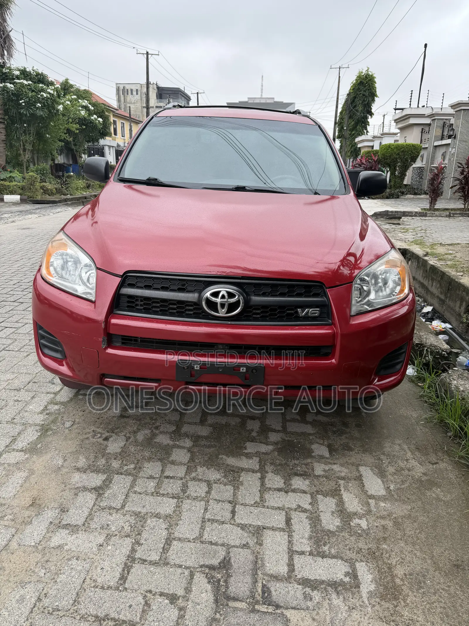 Toyota RAV4 2012 Red