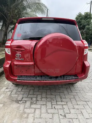 Toyota RAV4 2012 Red