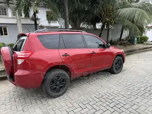 Toyota RAV4 2012 Red
