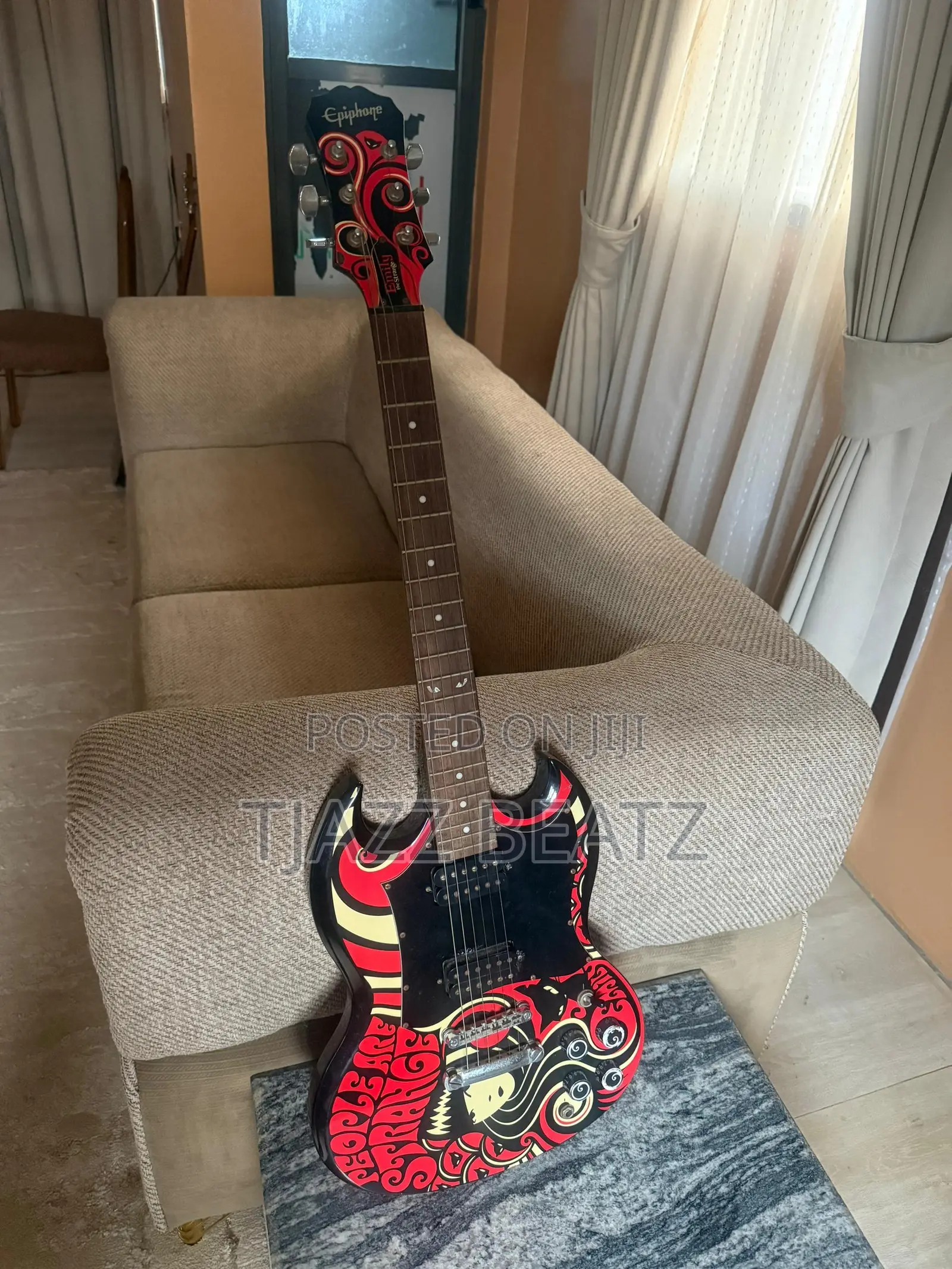 Electric Guitar