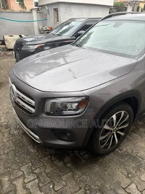 Mercedes-Benz GLB-Class 2022 Gray