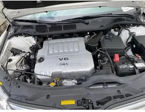 Toyota Venza 2010 White