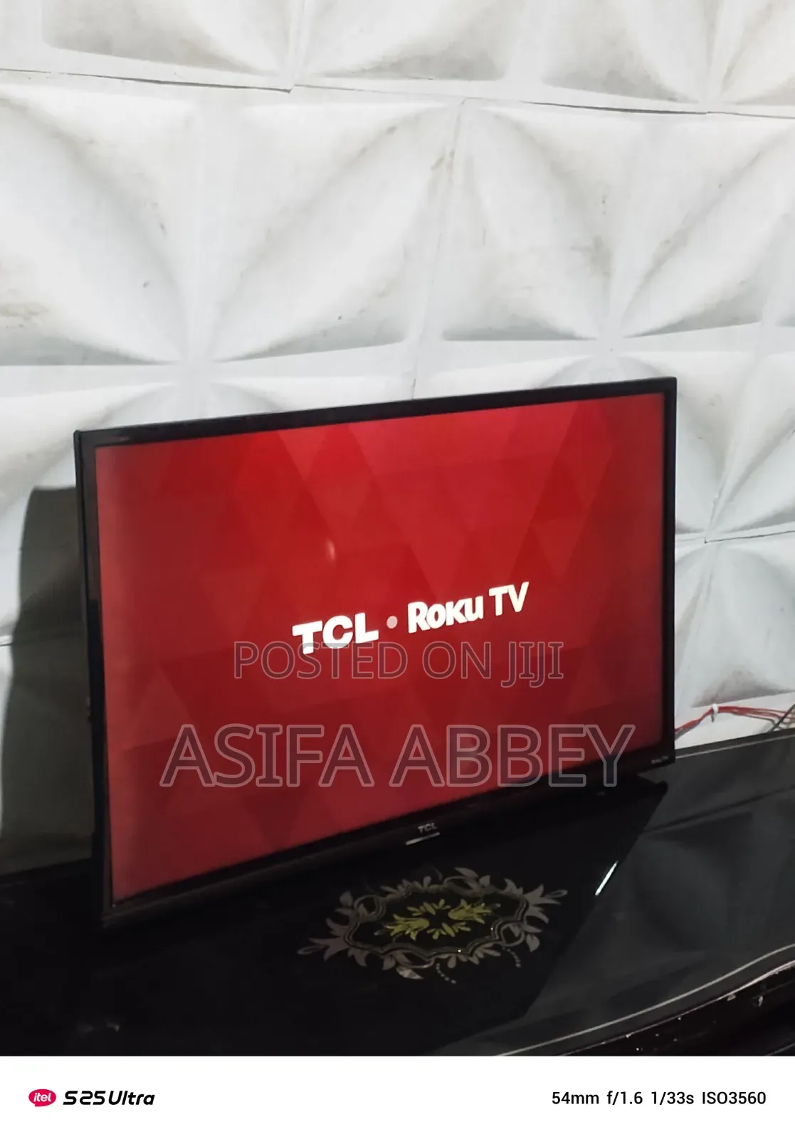 TCL 32 Inches Smart TV