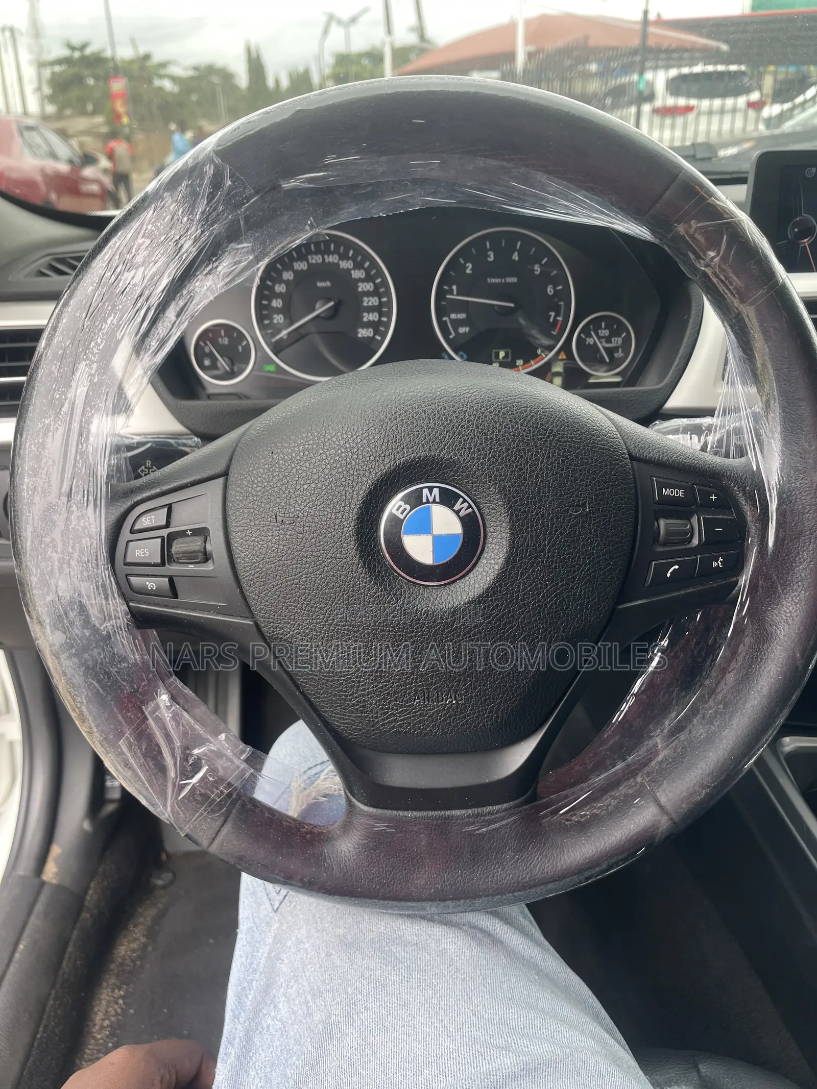 BMW 3 Series 2015 White