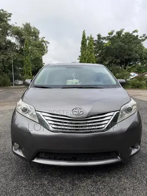 Toyota Sienna 7 Passenger 2012 Gray