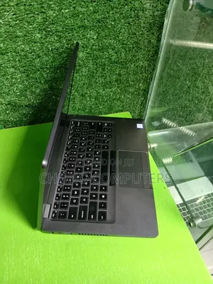 Laptop Dell Latitude 5400 8GB Intel Core i5 SSD 256GB